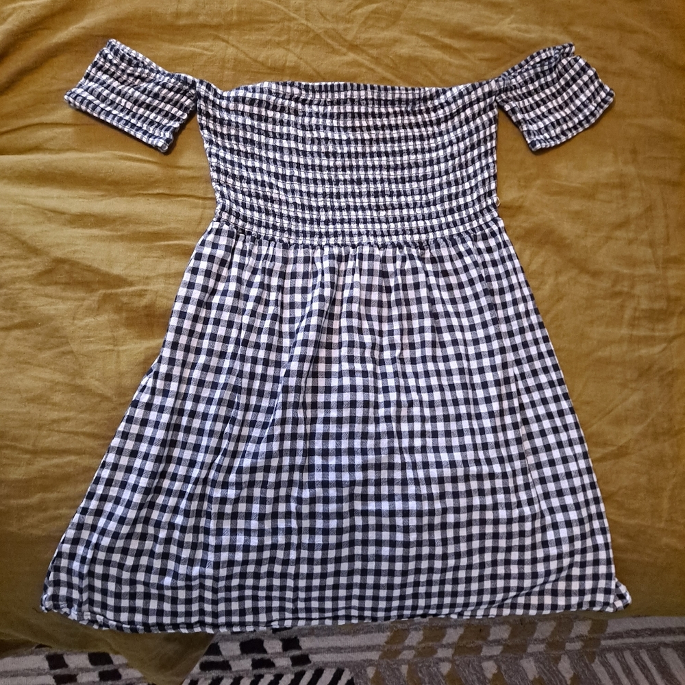 Dizzy Lizzy Off Shoulder Dress